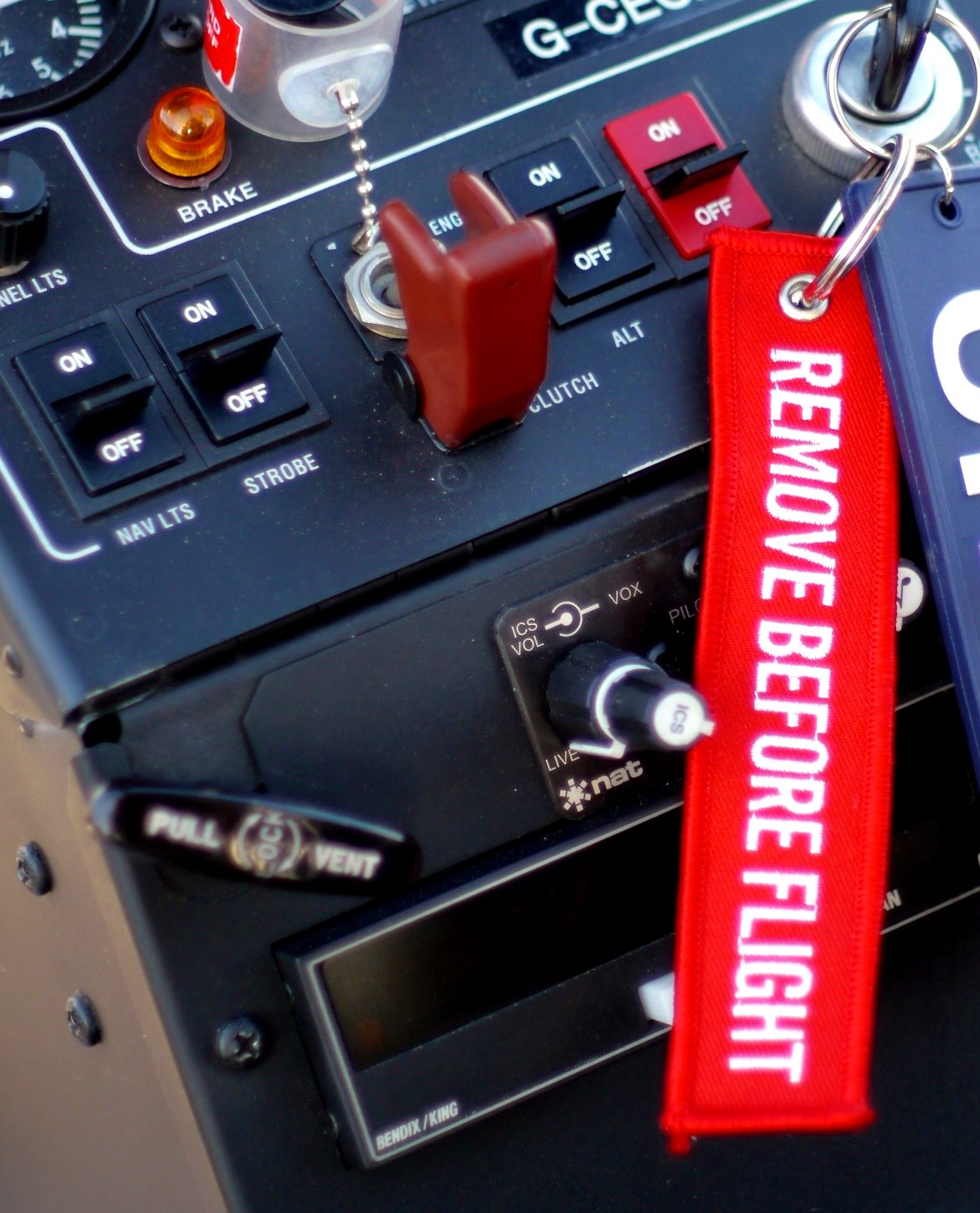 Remove Before Flight Keyring Robinson Helicopters Heli Air