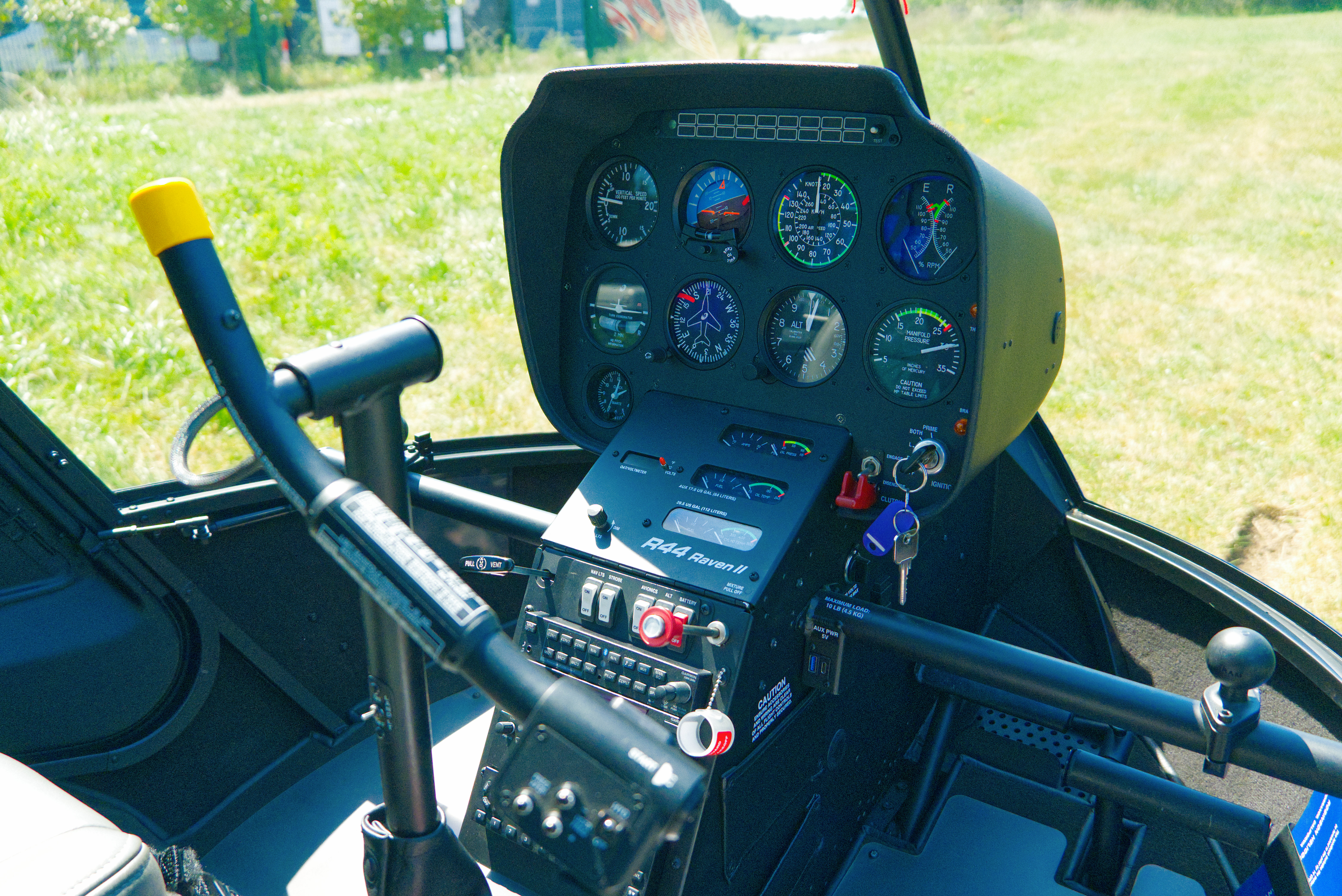 Used Robinson R44 Raven II 2022, photo 3